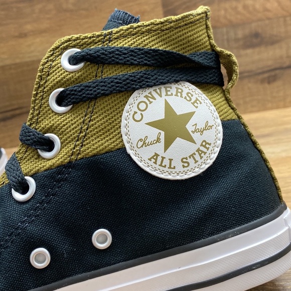 CONVERSE CTAS HI BRAND NEW - Picture 7 of 9